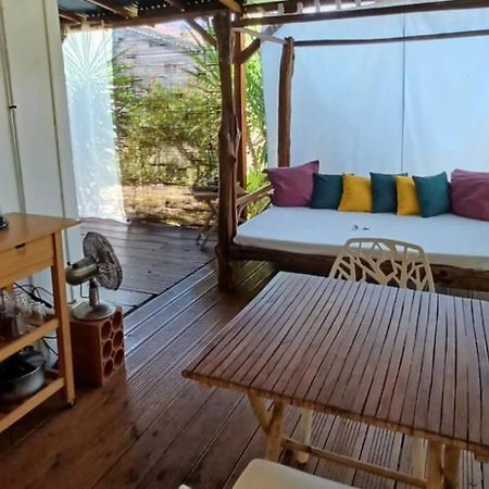 Bungalow Atypique Ti Bambou A 500M De La Plage Sainte-Anne  Exterior foto