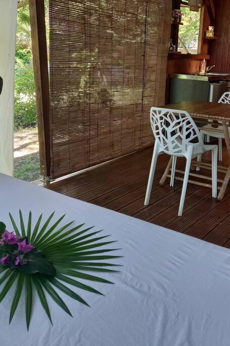 Bungalow Atypique Ti Bambou A 500M De La Plage Sainte-Anne  Exterior foto